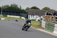 Vintage-motorcycle-club;eventdigitalimages;mallory-park;mallory-park-trackday-photographs;no-limits-trackdays;peter-wileman-photography;trackday-digital-images;trackday-photos;vmcc-festival-1000-bikes-photographs